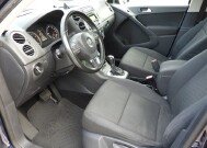 2013 Volkswagen Tiguan in Flowery Branch, GA 30542 - 18076438 7