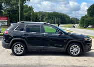 2019 Jeep Cherokee in Flowery Branch, GA 30542 - 18076441 4