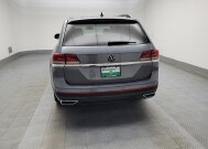 2021 Volkswagen Atlas in Lombard, IL 60148 - 18076918 6