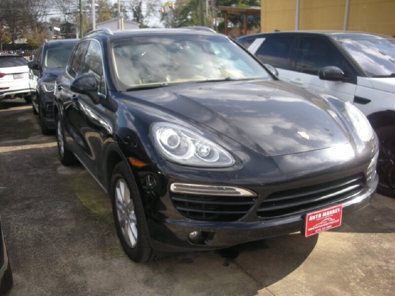 2013 Porsche Cayenne in Nashville, TN 37209 - 18078504