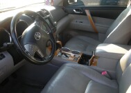 2008 Toyota Highlander in Nashville, TN 37209 - 18078590 4