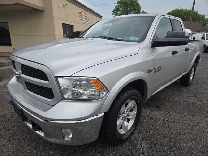 2017 RAM 1500 in Oregon, OH 43616 - 18079616
