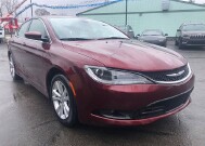 2015 Chrysler 200 in Oregon, OH 43616 - 18079625 3