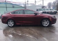 2015 Chrysler 200 in Oregon, OH 43616 - 18079625 11