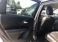 2015 Jeep Cherokee in Oregon, OH 43616 - 18079629 11