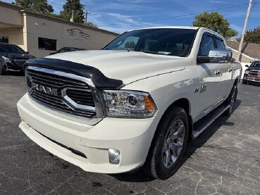 2017 RAM 1500 in Oregon, OH 43616