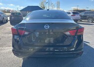 2020 Nissan Altima in Oregon, OH 43616 - 18079677 4