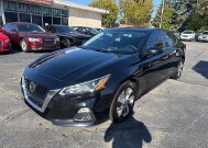 2020 Nissan Altima in Oregon, OH 43616 - 18079677 1