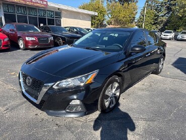 2020 Nissan Altima in Oregon, OH 43616