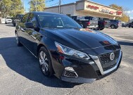 2020 Nissan Altima in Oregon, OH 43616 - 18079677 7