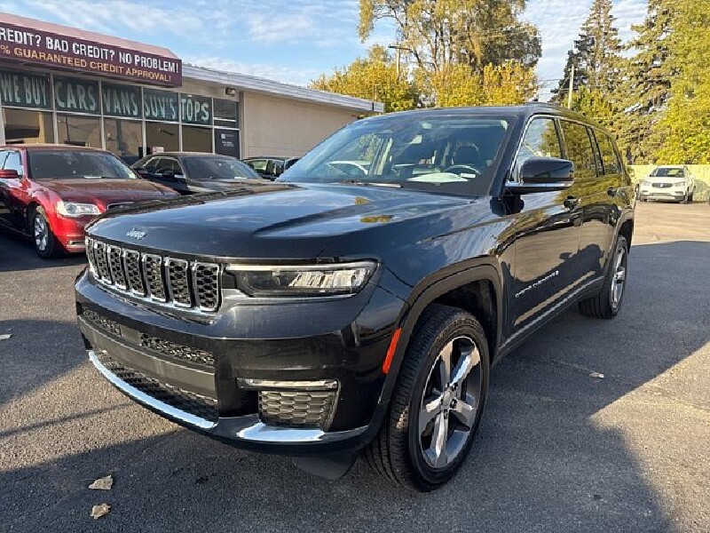 2022 Jeep Grand Cherokee L in Oregon, OH 43616 - 18079683