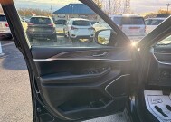 2022 Jeep Grand Cherokee L in Oregon, OH 43616 - 18079683 9
