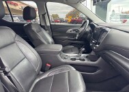 2020 Chevrolet Traverse in Oregon, OH 43616 - 18079687 19