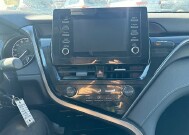 2021 Toyota Camry in Oregon, OH 43616 - 18079688 21