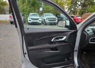 2011 Chevrolet Equinox in Oregon, OH 43616 - 18079691 9
