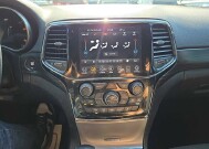 2020 Jeep Grand Cherokee in Oregon, OH 43616 - 18079692 21
