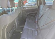 2020 Jeep Grand Cherokee in Oregon, OH 43616 - 18079692 12