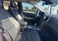 2017 Jeep Grand Cherokee in Oregon, OH 43616 - 18079693 16