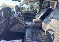 2017 Jeep Grand Cherokee in Oregon, OH 43616 - 18079693 10
