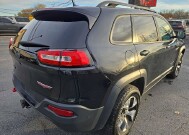 2015 Jeep Cherokee in Oregon, OH 43616 - 18079695 5