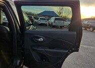 2015 Jeep Cherokee in Oregon, OH 43616 - 18079695 14
