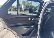 2020 Ford Explorer in Oregon, OH 43616 - 18079707 11