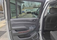 2015 GMC Yukon XL in Oregon, OH 43616 - 18079715 11