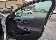 2020 Chevrolet Malibu in Oregon, OH 43616 - 18079721 14