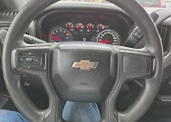 2019 Chevrolet Silverado 1500 in Oregon, OH 43616 - 18079729 21