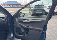 2020 Ford Escape in Oregon, OH 43616 - 18079763 16