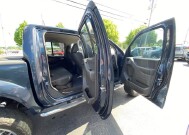 2017 Nissan Frontier in Knoxville, TN 37912 - 18079820 11
