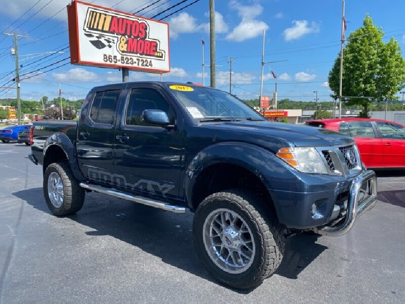 2017 Nissan Frontier in Knoxville, TN 37912 - 18079820