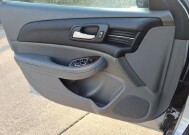 2013 Chevrolet Malibu in Troy, IL 62294-1376 - 18084289 16