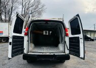 2008 Chevrolet Express 2500 in Harrisonburg, VA 22801 - 18085167 8