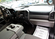2017 Ford F250 in Tampa, FL 33604-6914 - 18085898 32