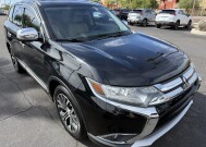 2016 Mitsubishi Outlander in Phoenix, AZ 85022 - 18090364 3