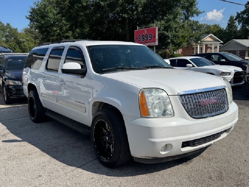 2010 GMC Yukon XL in Flowery Branch, GA 30542 - 18092241