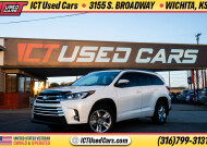 2018 Toyota Highlander in Wichita, KS 67216 - 18094991 15