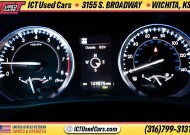 2018 Toyota Highlander in Wichita, KS 67216 - 18094991 10