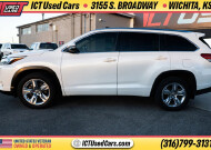 2018 Toyota Highlander in Wichita, KS 67216 - 18094991 2