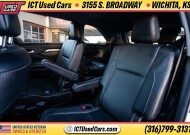 2018 Toyota Highlander in Wichita, KS 67216 - 18094991 12