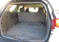 2011 Chevrolet Traverse in Oak Grove, MO 64075 - 18095859 28