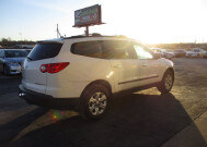 2011 Chevrolet Traverse in Oak Grove, MO 64075 - 18095859 19