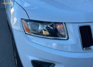 2015 Jeep Grand Cherokee in Decatur, GA 30032 - 18096328 16