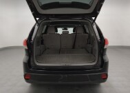 2017 Toyota Highlander in Plano, TX 75074 - 18099190 29