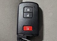 2017 Toyota Highlander in Plano, TX 75074 - 18099190 32