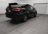 2017 Toyota Highlander in Plano, TX 75074 - 18099190 9