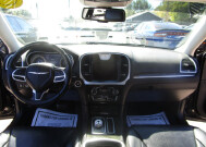 2019 Chrysler 300 in Tampa, FL 33604-6914 - 18101032 32