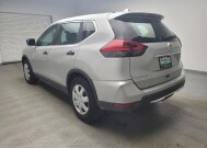 2017 Nissan Rogue in Eastpointe, MI 48021 - 18101452 5