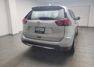 2017 Nissan Rogue in Eastpointe, MI 48021 - 18101452 7